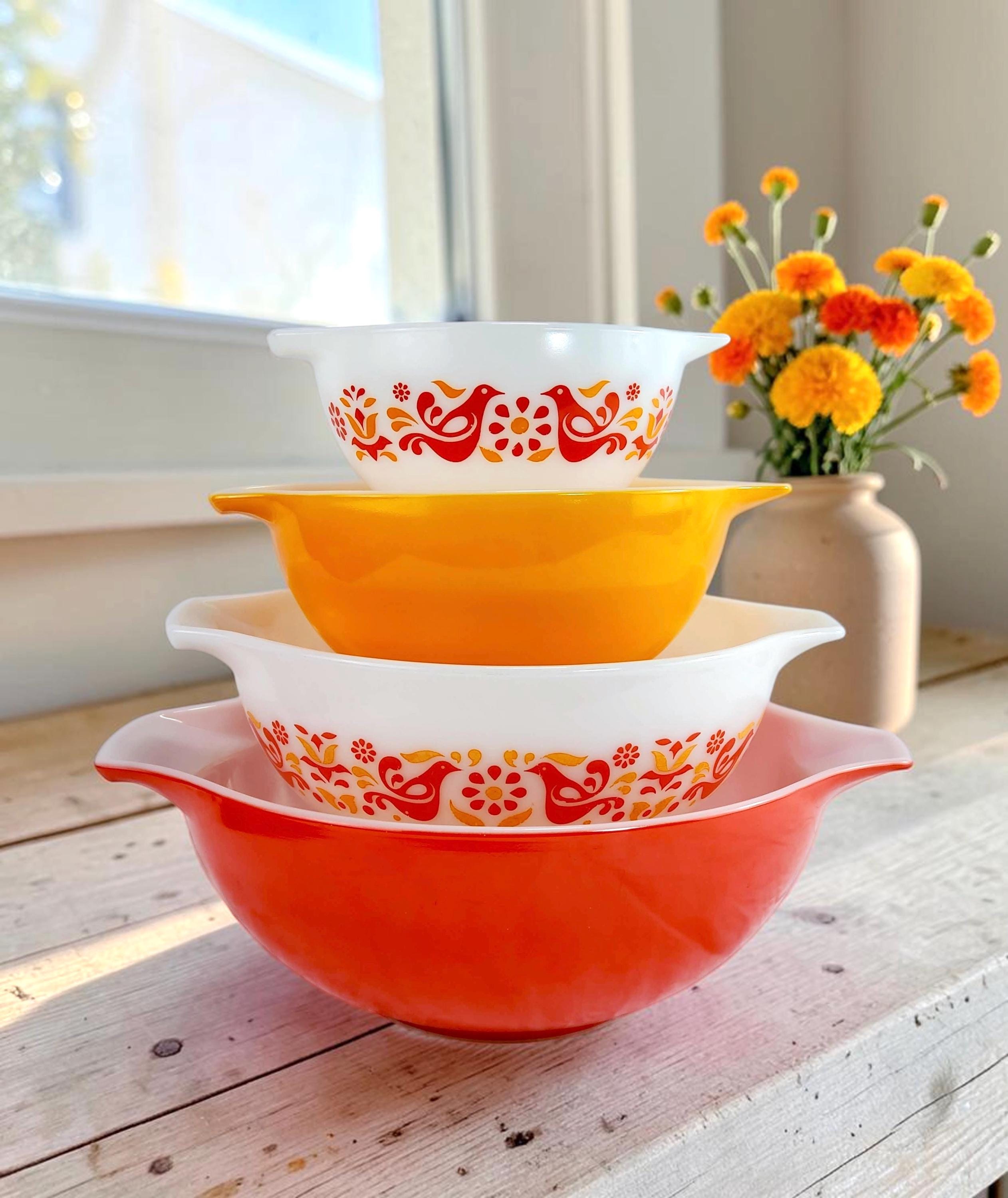 Vintage Pyrex Friendship Cinderella Nesting Bowls - Set of 4 - Etsy