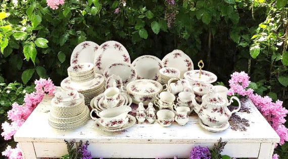 Vintage Royal Albert Lavender Rose China Set - 119 Pieces