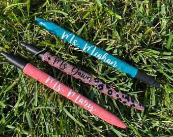 Glitter pens with name, Appreciation gift for teacher, birthday gift for nurse, office supplies for womens desk, personalized pens for nurse