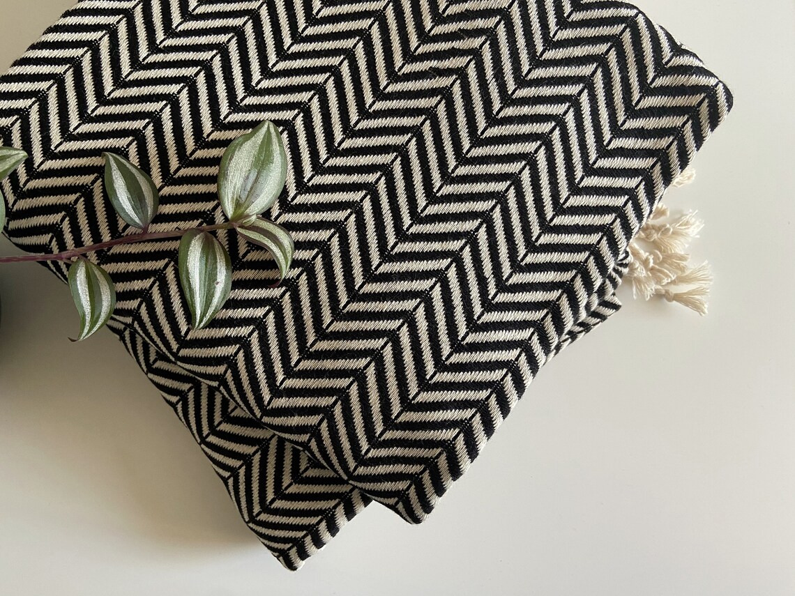 Zigzag Design Black Soft Sofa Throw Soft Cotton Sofa Throws Etsy UK