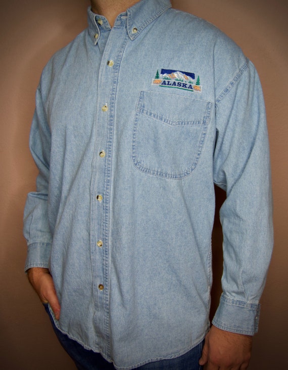 Vintage Denim Button Up // Alaska