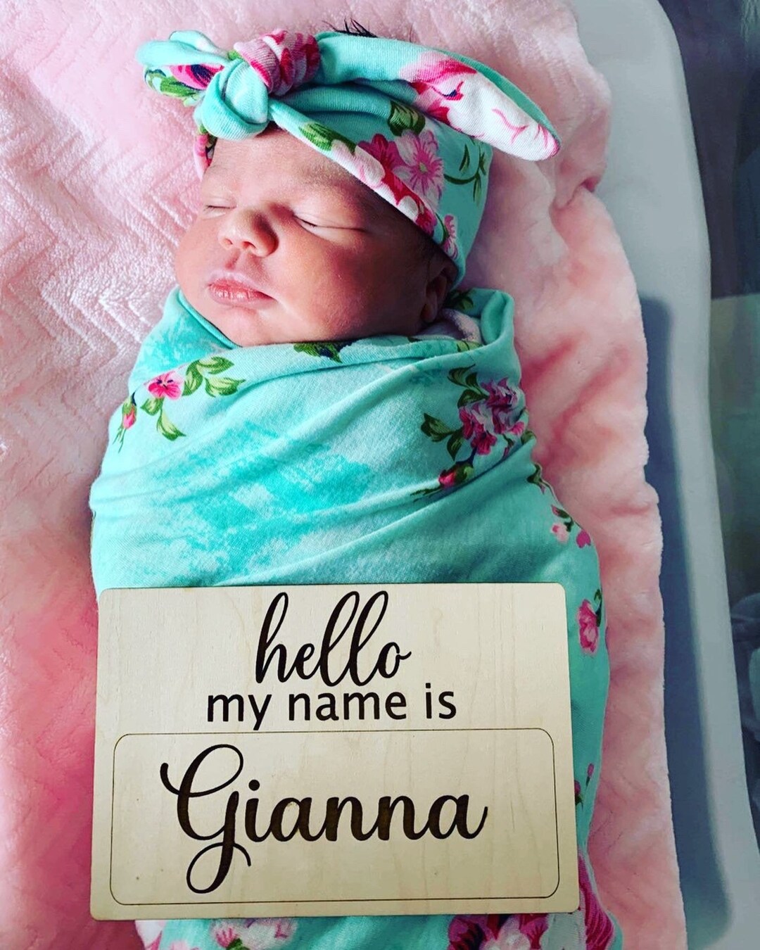 Hello My Name Is. Custom Newborn Name Announcement Etsy