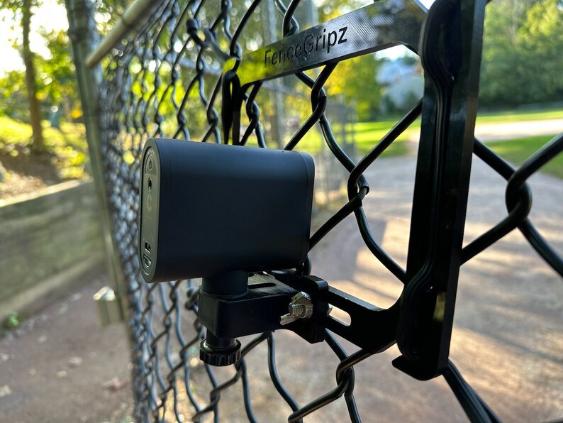 FenceGripz Fence Mount - Thumbnail 2