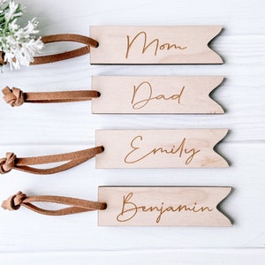 Etiquetas de meia personalizadas, etiquetas de presente para crianças, etiquetas de cesta, organização doméstica, etiquetas de nome de madeira para meias, cartões de nome para lembrancinhas de festa de casamento