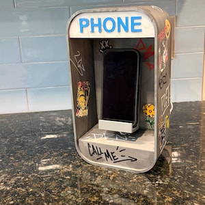 Retro Pay Phone Cellphone Charger and Nightlight, Graffiti Art, MagSafe for iPhone android, vintage payphone charging station, LED light image 4