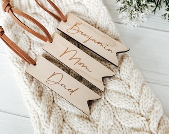 Personalized Stocking Tags, Gift Tags for Kids, Basket Tags, Christmas Stockings, Wood Name Tag with Stocking, Wedding Party Favor Name Card