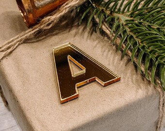 Personalized Gold Inital, Gift Tag Monogram, Self Stick, Chic Personalized Christmas Gift Label, Glam Modern Birthday, Holiday Decor Acrylic