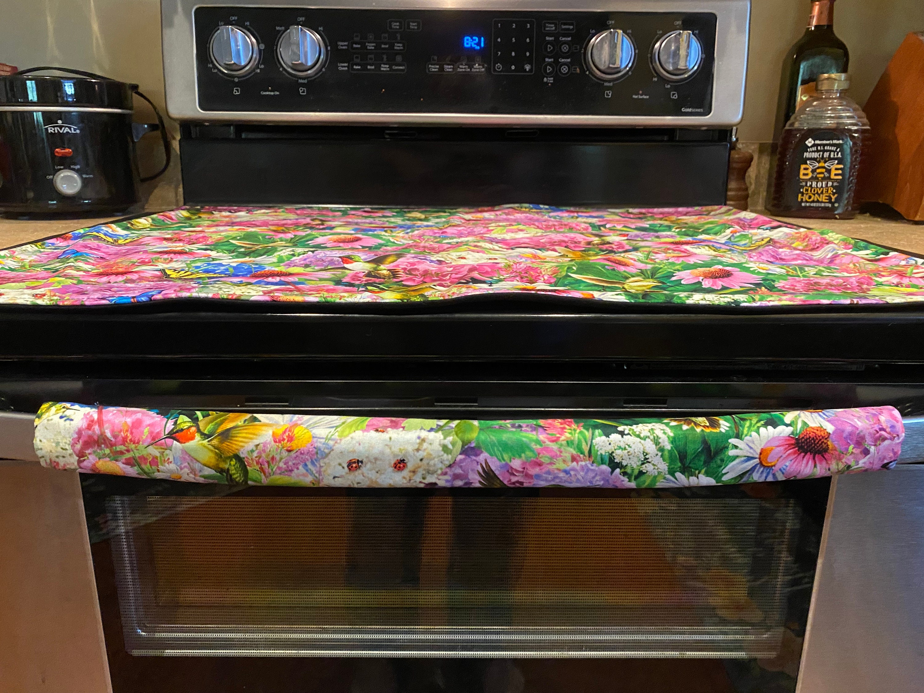 Springtime Stove Top Cover With or Without Oven Handle Protects