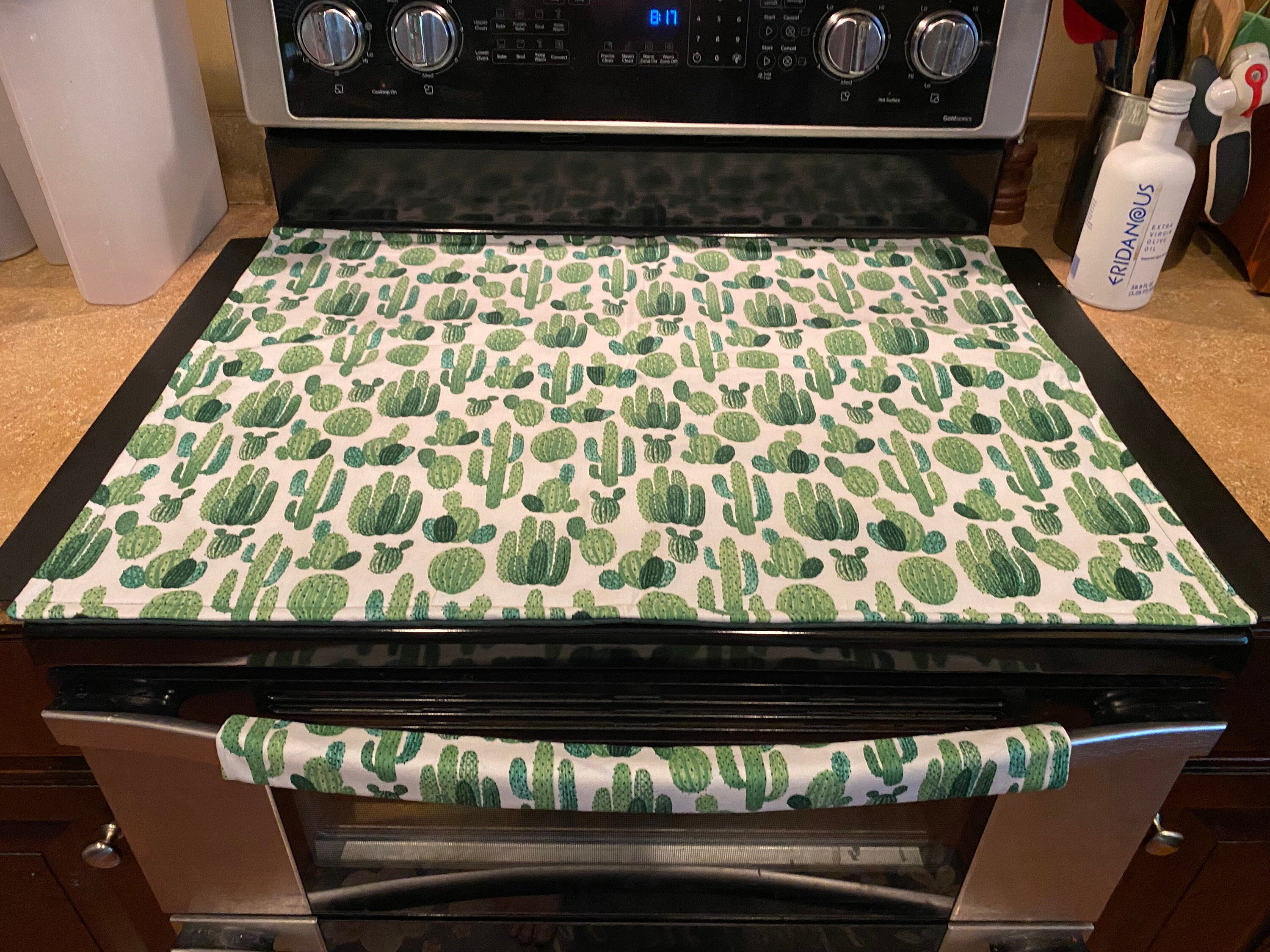 Cactus Stove Top Cover With or Without Oven Handle That Protects