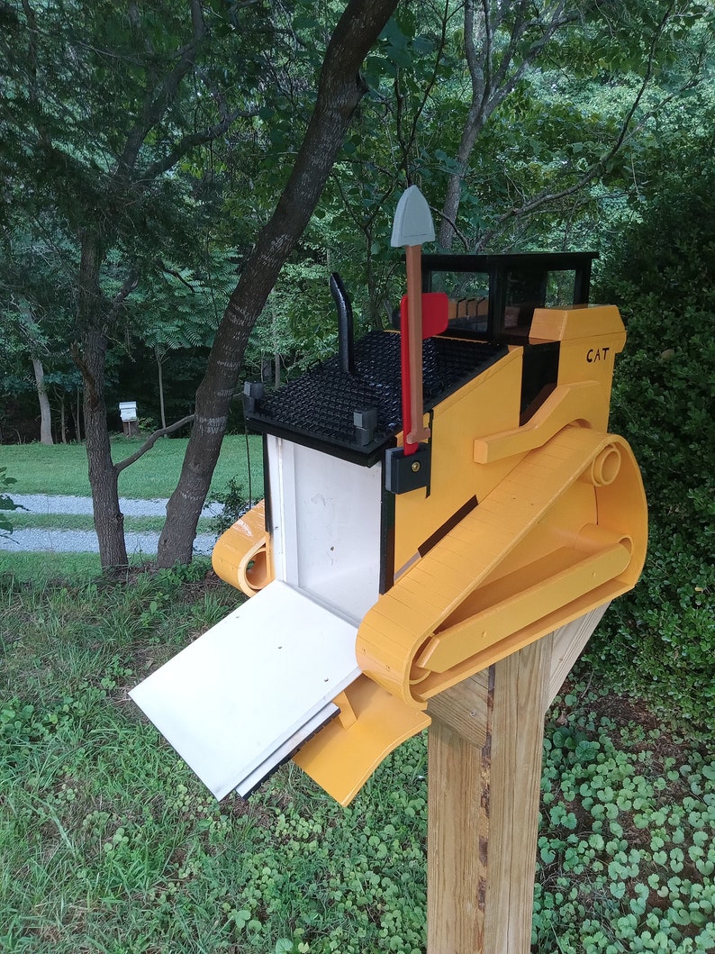 Custom Bulldozer Mailbox image 2