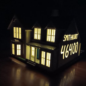 Custom Replica Mailbox Solar Lit