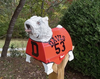 Bulldogge Fußball Briefkasten