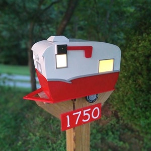 Pull Behind Shasta Mailbox Custom Built image 9