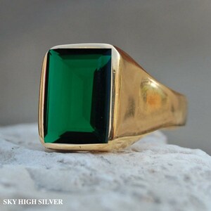 Emerald Ring Cushion- 925 Solid Sterling Silver-Cushion Cut Emerald Gemstone Ring-Emerald Quartz Ring- Copper Ring, Gift Ring-Signet Ring