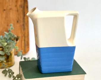 Universal Cambridge Refrigerator Pitcher