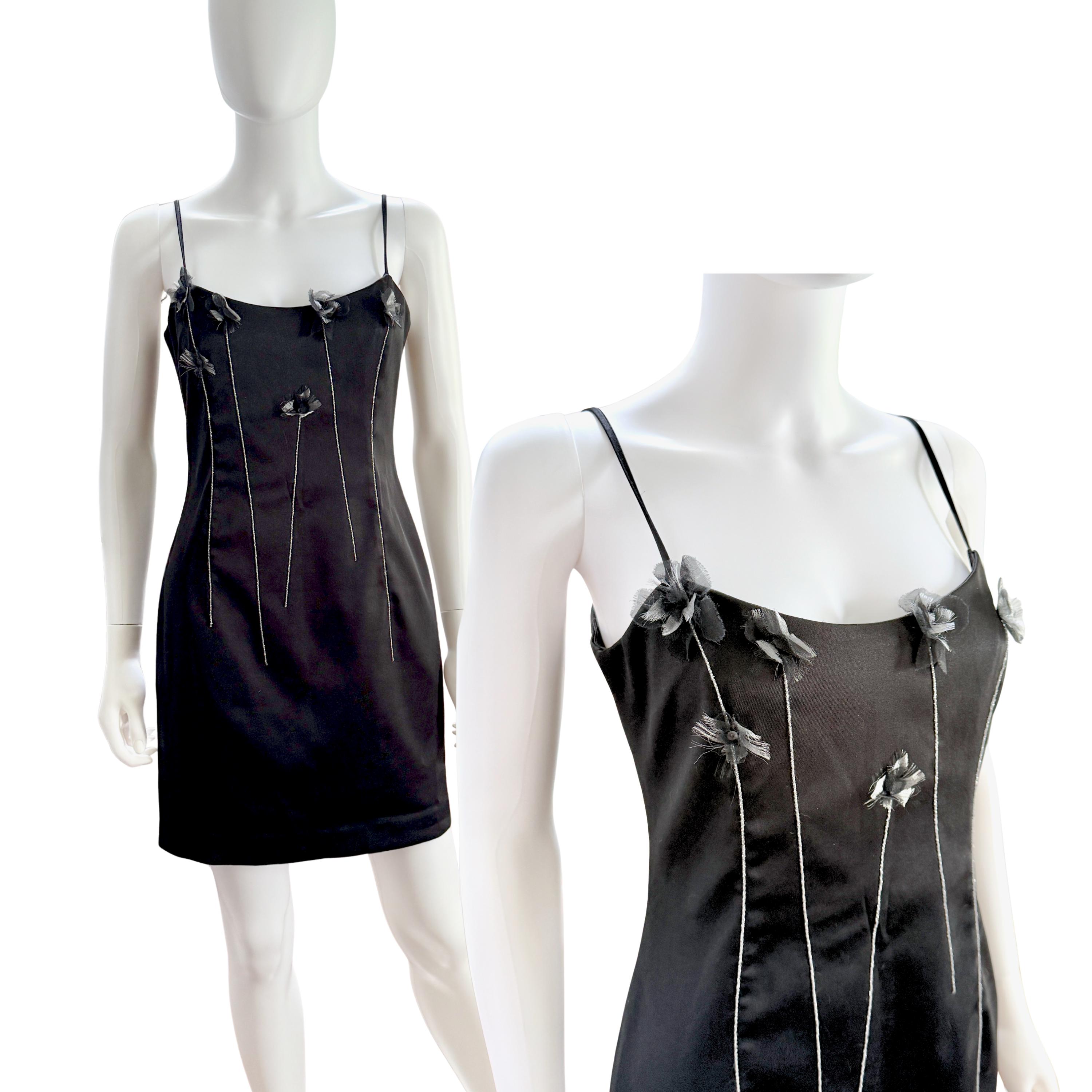 open lace back dress Laundry by Shelli Segal HT01K01 Short Fitted Cocktail Dress main image 1
