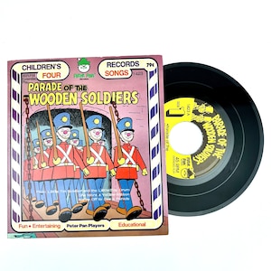 Vintage Peter Pan Vinyl Kids Christmas Record - &quot;Parade of The Wooden Soldiers&quot; - Four Favorite Christmas Songs