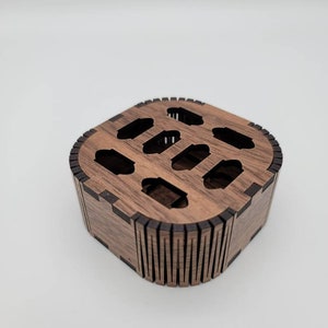 Circular Plywood Stiiizy Pod and Battery Holder