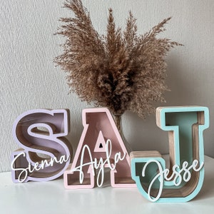 Hucha de madera con letras y nombre, huchas personalizadas para niños y niñas, regalo personalizado, decoración, regalos de cumpleaños, ventana transparente, única