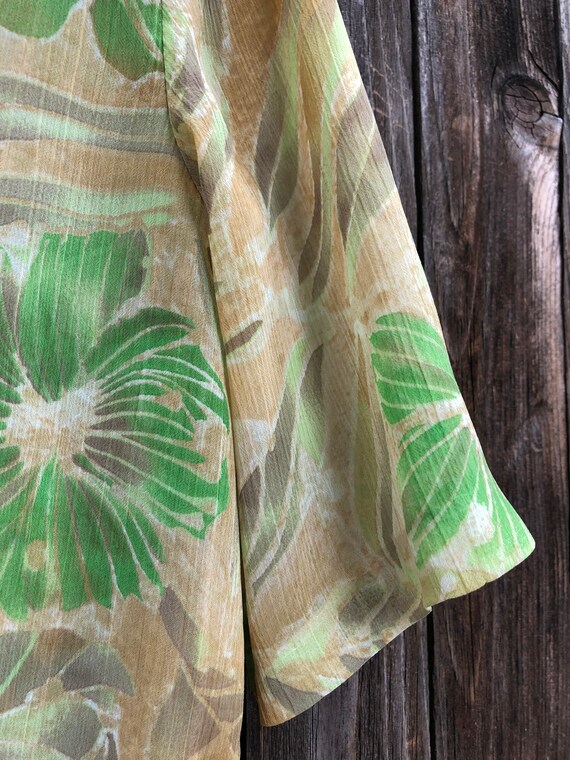 Tan & Green Vintage Hawaiian Shirt with beautiful… - image 8