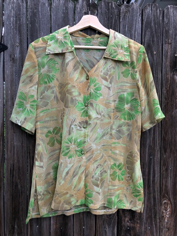 Tan & Green Vintage Hawaiian Shirt with beautiful… - image 6