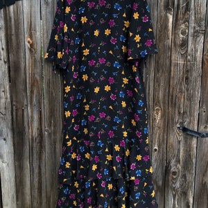 Vintage Black Floral Dress L/XL Romantic Cottagecore Soft Flowy Midi Dress
