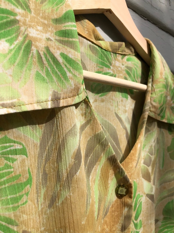 Tan & Green Vintage Hawaiian Shirt with beautiful… - image 5