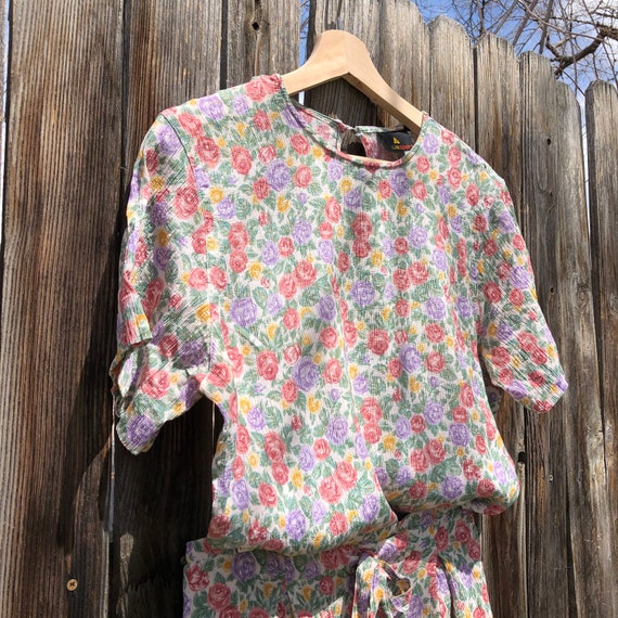 Floral Vintage Liz Sport Shirt Shorts Set, Size M… - image 1