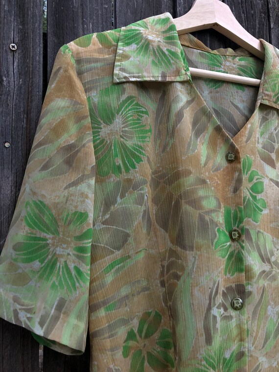 Tan & Green Vintage Hawaiian Shirt with beautiful… - image 2