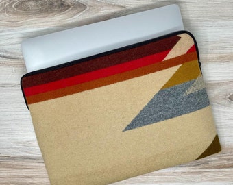 Wyeth Trail Laptop Bag - Pendleton® Wool - Small - fits 12" L x 8.5" W laptop