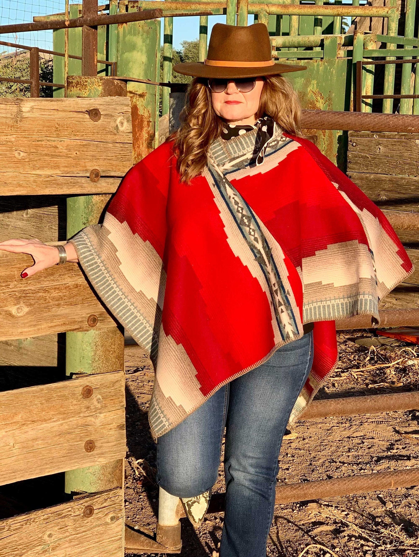 Alamosa Wool Poncho Made With a Pendleton Wool Alamosa Blanket Pull over Poncho Etsy Canada