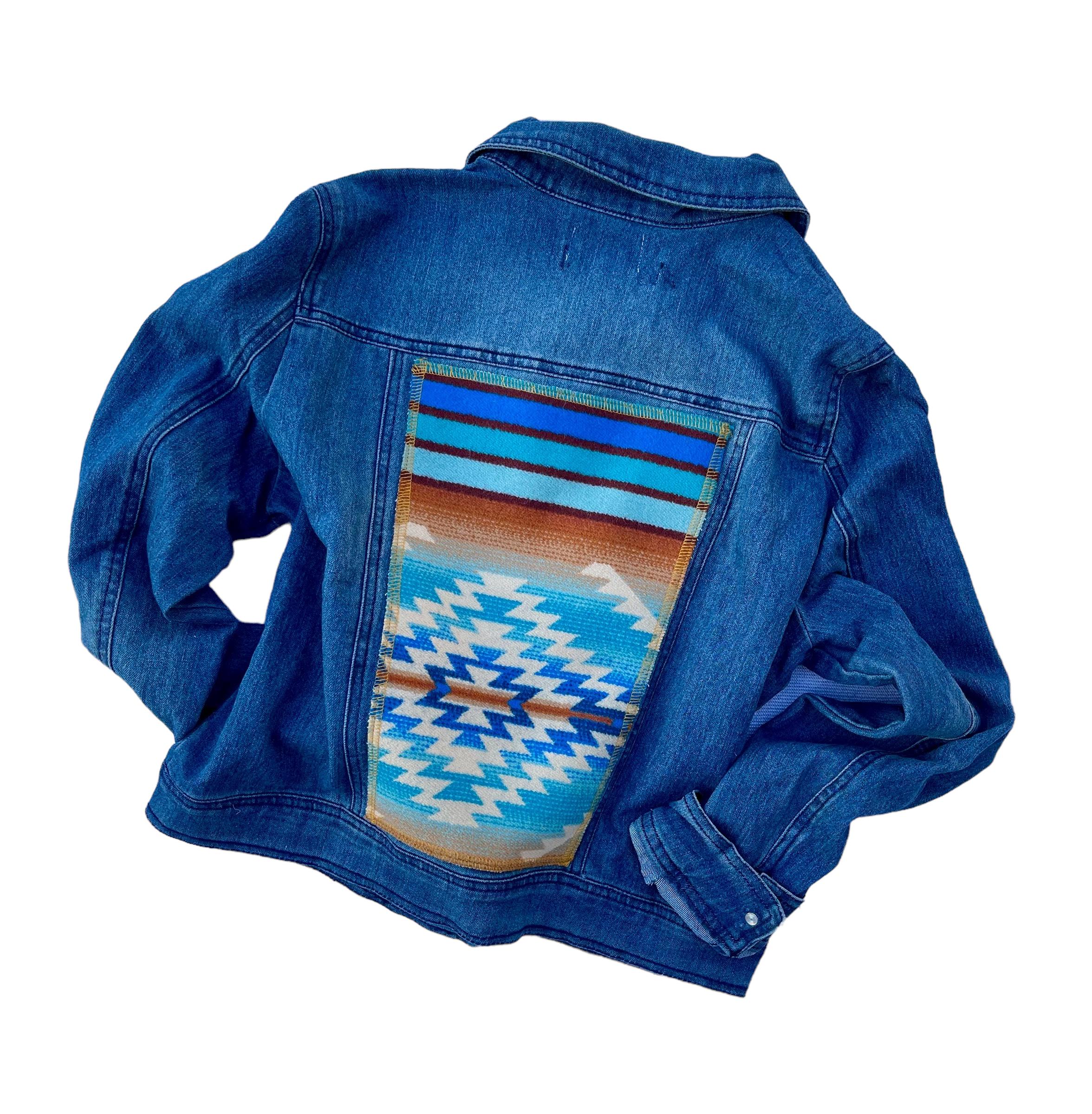 Womens M - Runs Small - Denim Jacket with Pendleton® Wool Pagosa Springs blanket