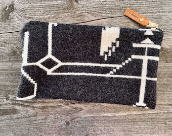 Pendleton Wolle Zipper Clutch: Southwestern Design Reisetasche