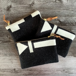 Los Ojos Medium Zipper Bag, made with Pendleton® Wool, Essentials bag, appx. 8&quot; x 5&quot;