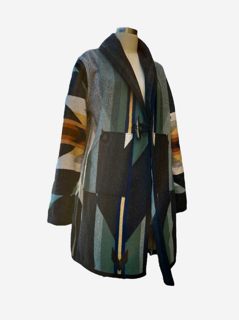 Wyeth Trail Oxford Blanket Coat Midlength Pendleton® Wool Blanket