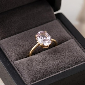Lavendelfarbener Amethystring, ovaler Solitär in vergoldetem Sterlingsilber, lilafarbener Rose-de-France-Stein, Geburtsstein für Februar, auf Bestellung gefertigt Bild 5