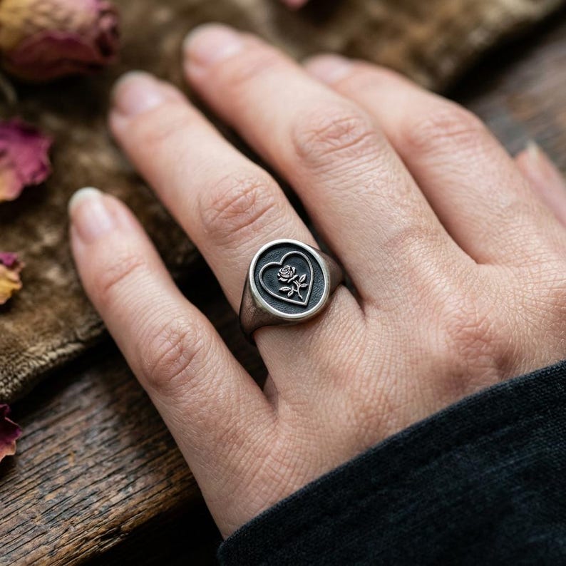 Rose Signet Ring Sterling Silver, Heart Rose Seal Ring, Oxidized Gothic Signet, Tattoo Style Ring, Witchy Jewelry, Made to Order image 3