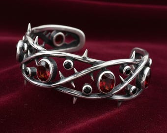 Bracciale personalizzato su commissione, realizzato su ordinazione, in argento sterling, con il tuo design in argento massiccio 925.