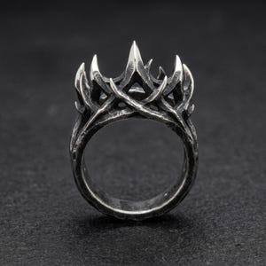 Sterling Silver Thorn Ring, Oxidized Gothic Crown of Thorns Band, Briar Statement Ring, Made to Order for Men and Women image 2