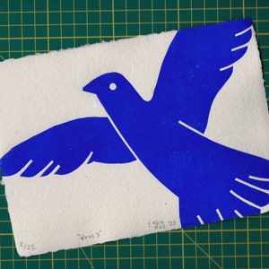 DOVE 3 Linocut Print Peace, Love, Freedom, Flying Bird Wall Art, Unique Gift for Bird Lovers, Hand Printed Limited Edition CACICAKADUZ image 2