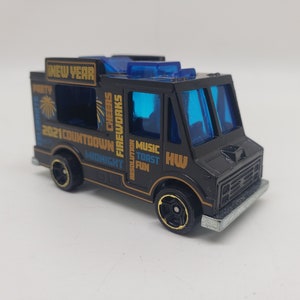 Hot Wheels gute Laune LKW Quick Bite Black Urlaub Racers Perfekte Geburtstagsgeschenk Miniatur Sammlerstücke Skala Modell Spielzeugauto