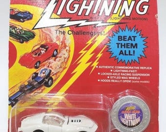 Johnny Lightning Mako Shark: White Lightning Limited Edition Diecast Car