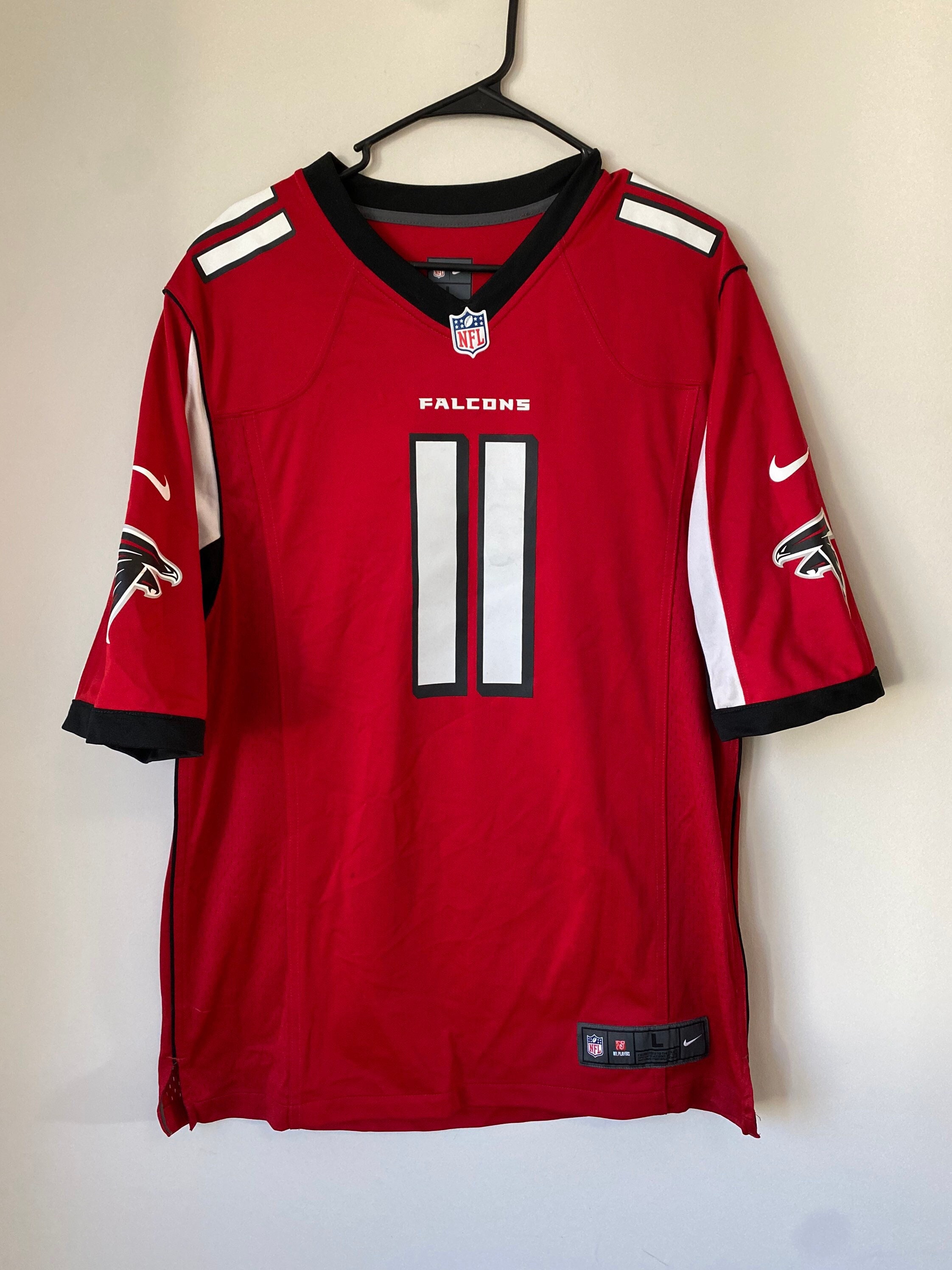 Julio Jones Autographed and Framed White Falcons Jersey