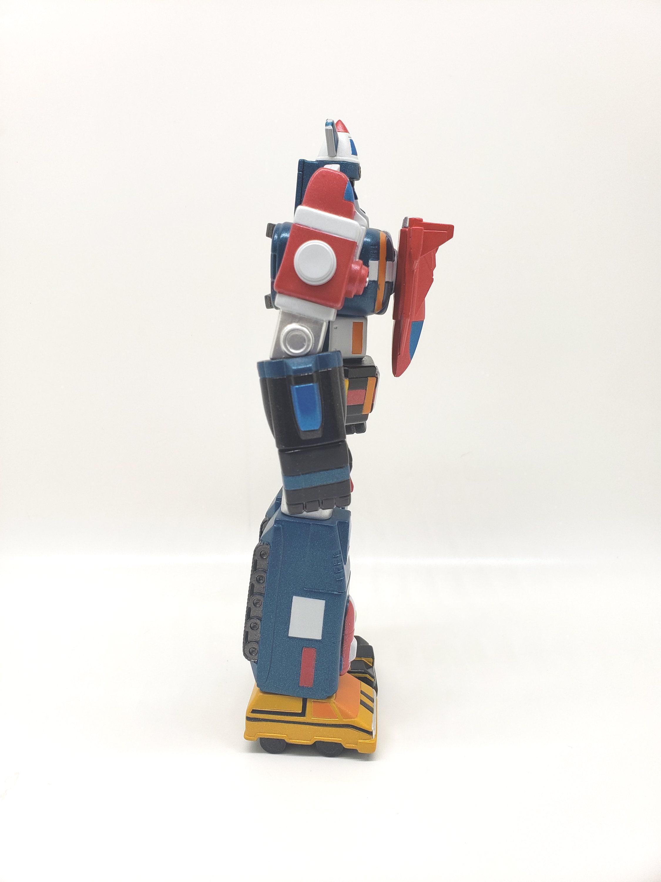 Toynami Vehicle Voltron: Multi-color WEP Limited Edition Collectible ...