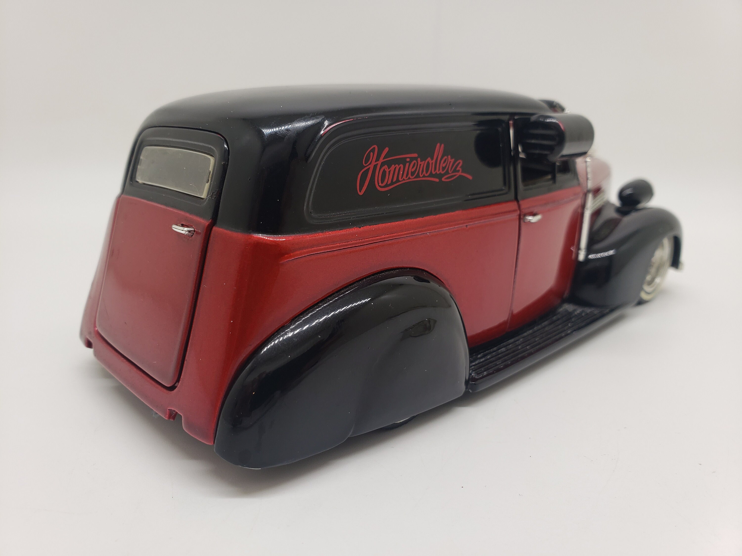 JADA TOY HOMIE ROLLERZ 39' CHEVY DELIVERY WITH 4 HOMIES | eBay