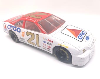 Ford Thunderbird blanco de campeones de carreras vintage: Citgo, coche de fundición a escala 1/24