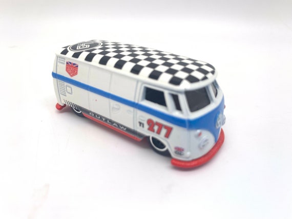 Hot Wheels Volkswagen T1 Panel Bus: White Boulevard Diecast Car