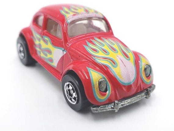 ヴィンテージ ホットウィール VW バグ：エナメル チェリーレッド