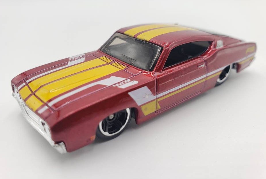 1969 Ford Torino Talladega Hot Wheels 1 64 Scale Diecast Car