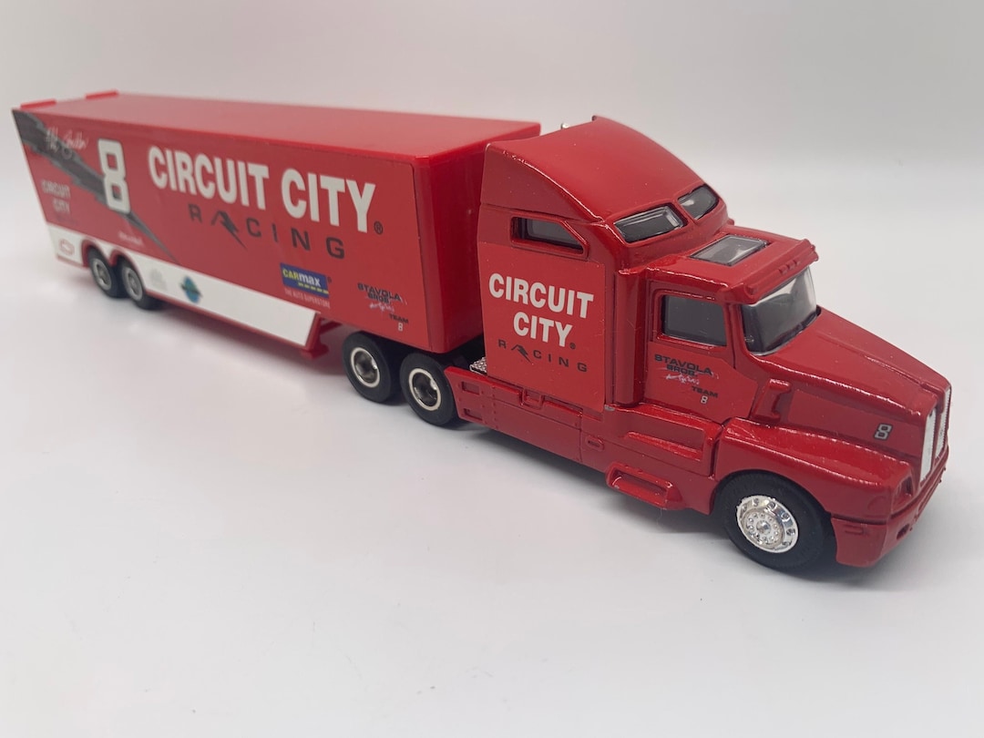 Racing Champions 1:24　 Truck Replica86号 Racing Champions Racing Team Transporter Red Circuit City